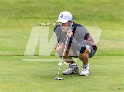 Thumbnail 2 in NCHSAA 4A Finals (Round 2) photogallery.