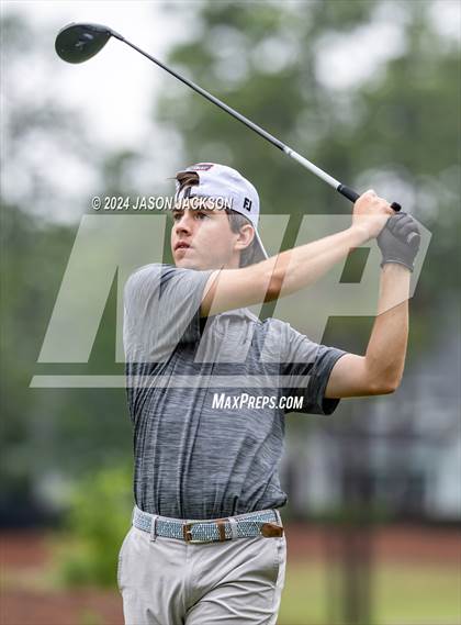 Thumbnail 2 in NCHSAA 4A Finals (Round 2) photogallery.