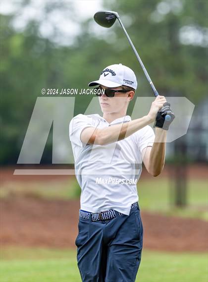 Thumbnail 2 in NCHSAA 4A Finals (Round 2) photogallery.