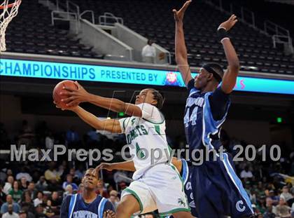 Thumbnail 3 in Compton vs. Lincoln (CIF SoCal D2 Final) photogallery.