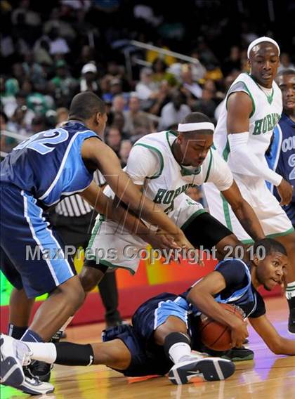 Thumbnail 1 in Compton vs. Lincoln (CIF SoCal D2 Final) photogallery.