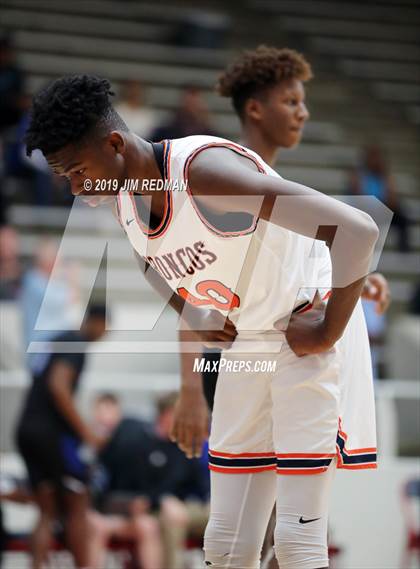 Thumbnail 1 in Fort Bend Bush vs Hebron (McDonald's Texas Invitational) photogallery.
