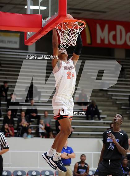 Thumbnail 2 in Fort Bend Bush vs Hebron (McDonald's Texas Invitational) photogallery.