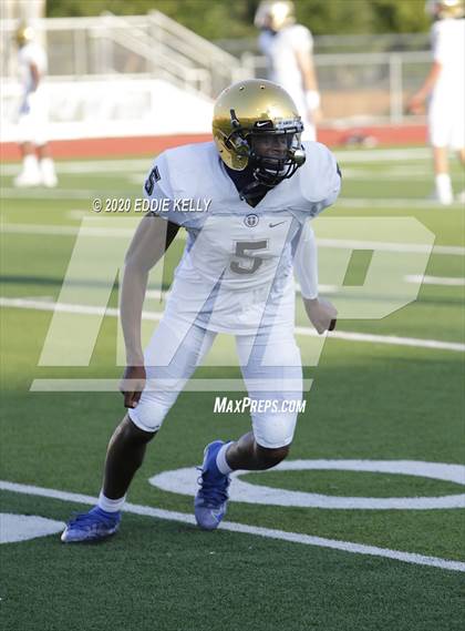 Thumbnail 2 in Dallas Jesuit @ Marcus photogallery.
