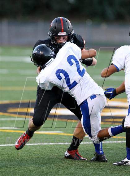 Thumbnail 3 in North Hollywood vs. Harvard-Westlake photogallery.