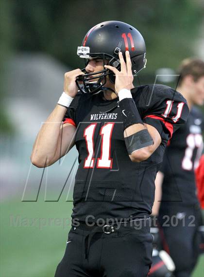 Thumbnail 2 in North Hollywood vs. Harvard-Westlake photogallery.