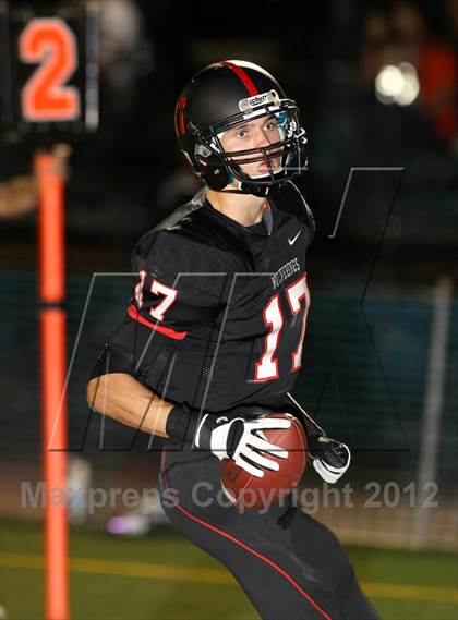 Thumbnail 2 in North Hollywood vs. Harvard-Westlake photogallery.
