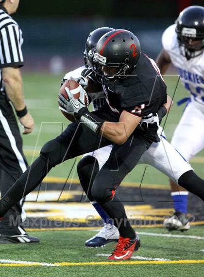 Thumbnail 1 in North Hollywood vs. Harvard-Westlake photogallery.
