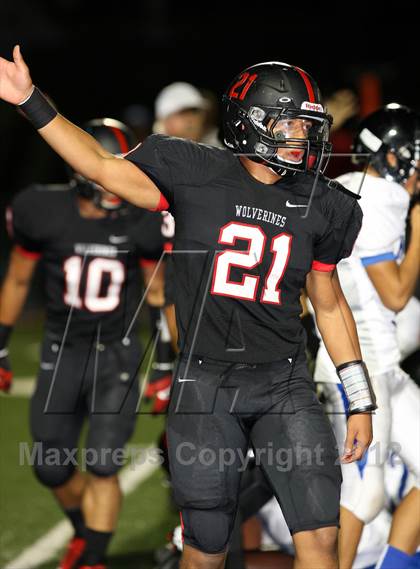 Thumbnail 2 in North Hollywood vs. Harvard-Westlake photogallery.
