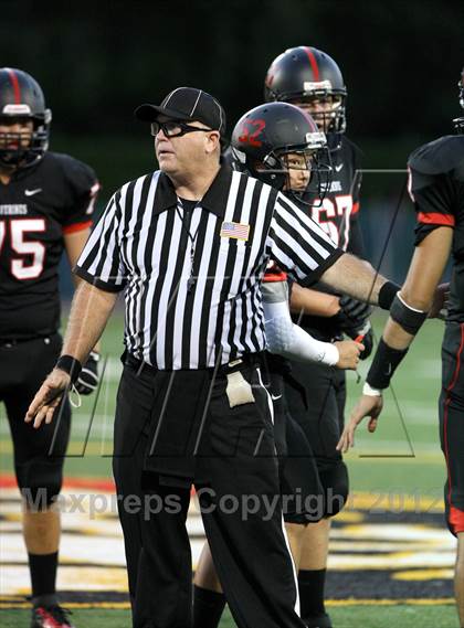 Thumbnail 2 in North Hollywood vs. Harvard-Westlake photogallery.