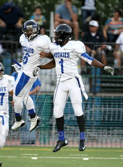 Thumbnail 1 in North Hollywood vs. Harvard-Westlake photogallery.