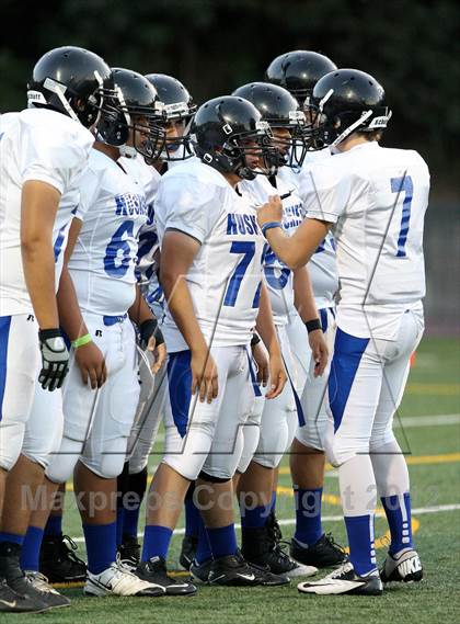 Thumbnail 2 in North Hollywood vs. Harvard-Westlake photogallery.
