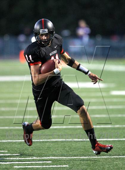 Thumbnail 1 in North Hollywood vs. Harvard-Westlake photogallery.