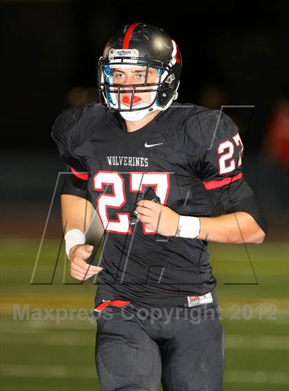 Thumbnail 2 in North Hollywood vs. Harvard-Westlake photogallery.