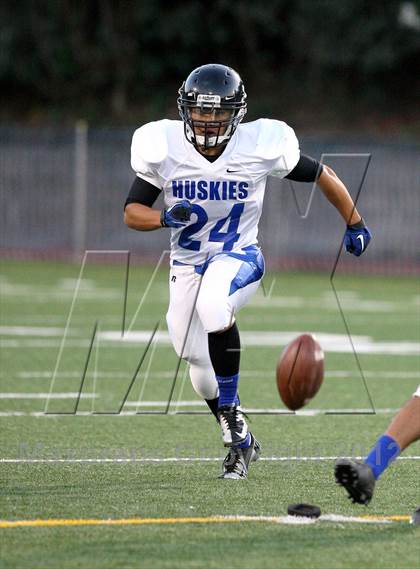 Thumbnail 3 in North Hollywood vs. Harvard-Westlake photogallery.