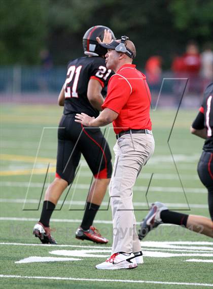 Thumbnail 3 in North Hollywood vs. Harvard-Westlake photogallery.