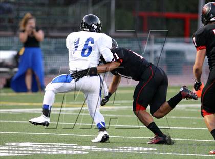 Thumbnail 3 in North Hollywood vs. Harvard-Westlake photogallery.