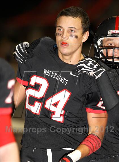 Thumbnail 3 in North Hollywood vs. Harvard-Westlake photogallery.