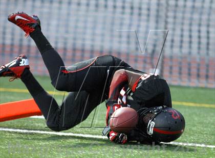 Thumbnail 1 in North Hollywood vs. Harvard-Westlake photogallery.