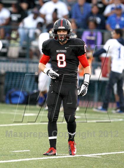 Thumbnail 2 in North Hollywood vs. Harvard-Westlake photogallery.
