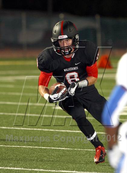 Thumbnail 2 in North Hollywood vs. Harvard-Westlake photogallery.