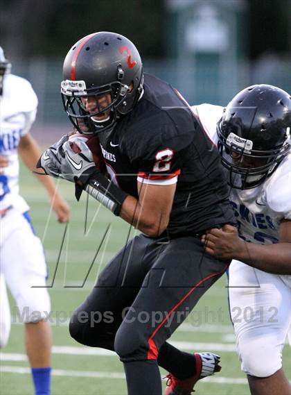 Thumbnail 1 in North Hollywood vs. Harvard-Westlake photogallery.