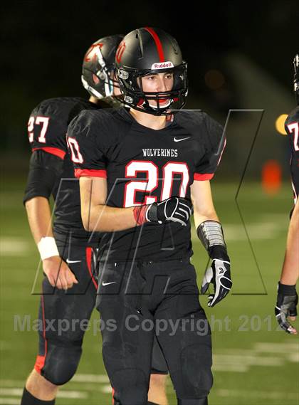 Thumbnail 3 in North Hollywood vs. Harvard-Westlake photogallery.