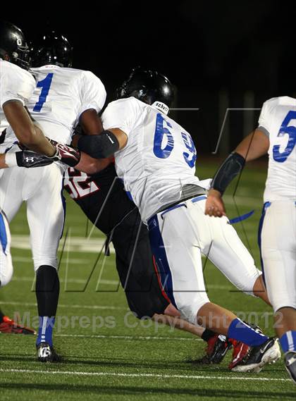 Thumbnail 2 in North Hollywood vs. Harvard-Westlake photogallery.