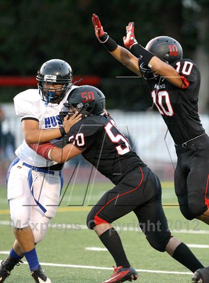 Thumbnail 2 in North Hollywood vs. Harvard-Westlake photogallery.