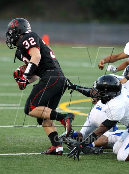Thumbnail 3 in North Hollywood vs. Harvard-Westlake photogallery.
