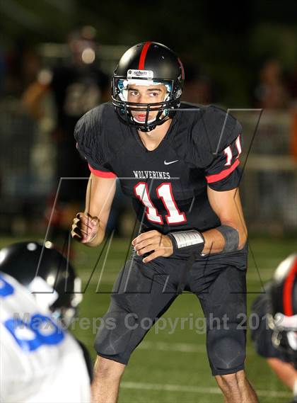 Thumbnail 2 in North Hollywood vs. Harvard-Westlake photogallery.
