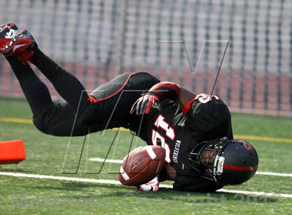 Thumbnail 2 in North Hollywood vs. Harvard-Westlake photogallery.