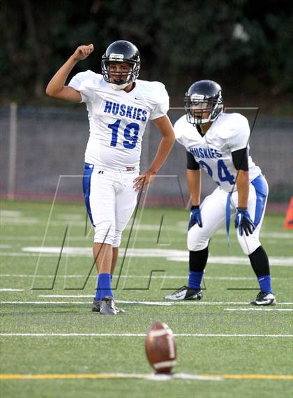 Thumbnail 1 in North Hollywood vs. Harvard-Westlake photogallery.