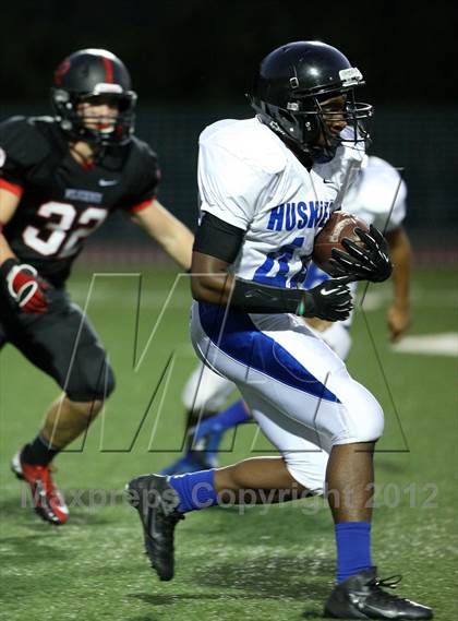 Thumbnail 1 in North Hollywood vs. Harvard-Westlake photogallery.