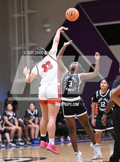 Thumbnail 2 in Lancaster vs. Cabrillo photogallery.