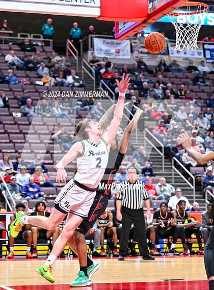 Thumbnail 2 in Imhotep Charter vs Franklin Regional (PIAA 5A Final) photogallery.
