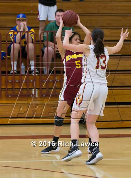 Thumbnail 2 in El Modena @ Esperanza photogallery.