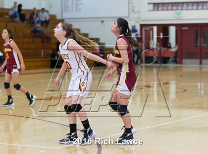 Thumbnail 2 in El Modena @ Esperanza photogallery.