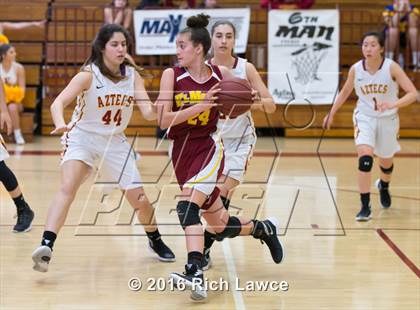 Thumbnail 2 in El Modena @ Esperanza photogallery.
