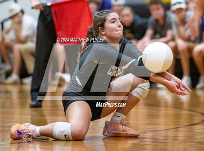 Thumbnail 2 in Cleveland vs Gray's Creek (NCHSAA 4A Second Round) photogallery.