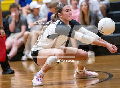 Thumbnail 2 in Cleveland vs Gray's Creek (NCHSAA 4A Second Round) photogallery.