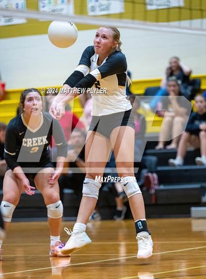 Thumbnail 1 in Cleveland vs Gray's Creek (NCHSAA 4A Second Round) photogallery.