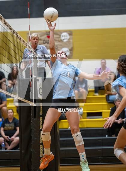 Thumbnail 1 in Cleveland vs Gray's Creek (NCHSAA 4A Second Round) photogallery.