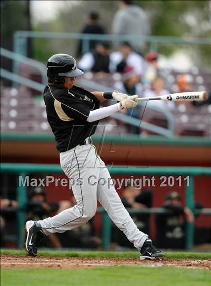Thumbnail 2 in Arroyo Valley vs Carter (County Clash) photogallery.