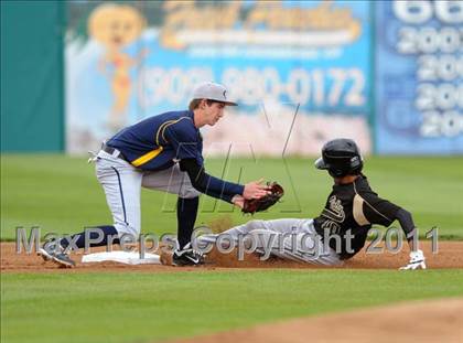 Thumbnail 2 in Arroyo Valley vs Carter (County Clash) photogallery.