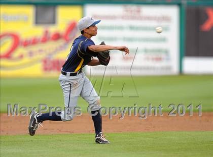 Thumbnail 2 in Arroyo Valley vs Carter (County Clash) photogallery.