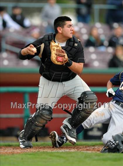 Thumbnail 1 in Arroyo Valley vs Carter (County Clash) photogallery.