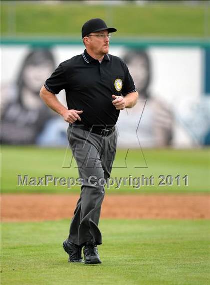 Thumbnail 2 in Arroyo Valley vs Carter (County Clash) photogallery.