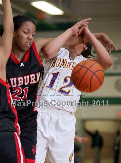 Thumbnail 2 in Auburn vs Hononegah (Boylan Regional) photogallery.
