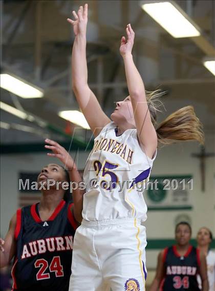 Thumbnail 3 in Auburn vs Hononegah (Boylan Regional) photogallery.